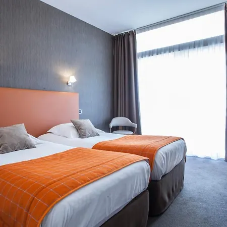 Hotel Des Lices 3*